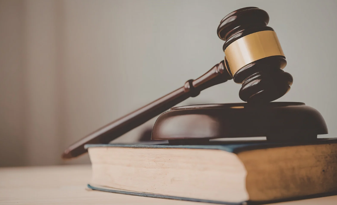 Navigating Zoning Laws and Permits for Your Franchise Buildout